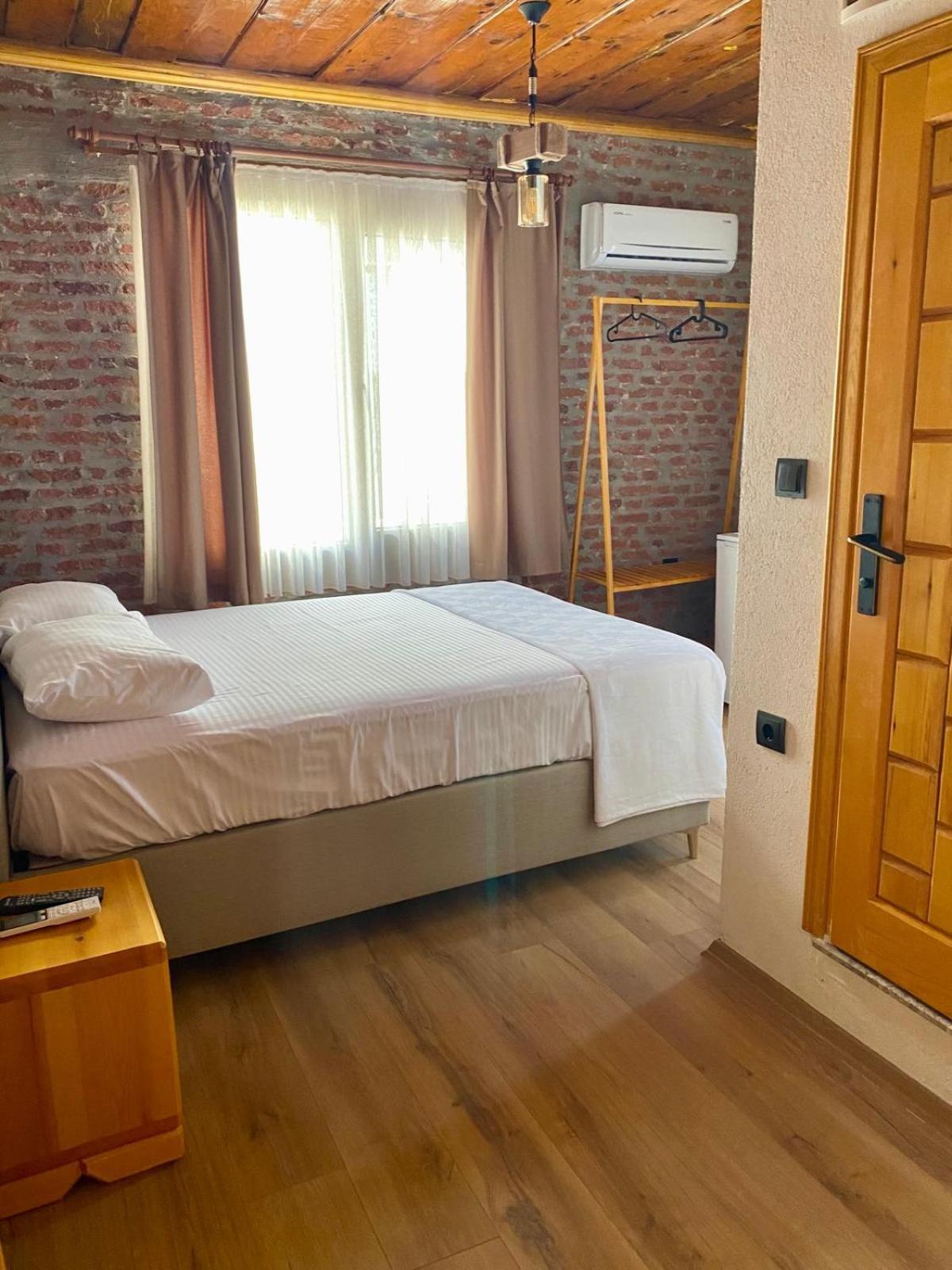 Moj Dom Kuecuekkoey Hotel Buitenkant foto