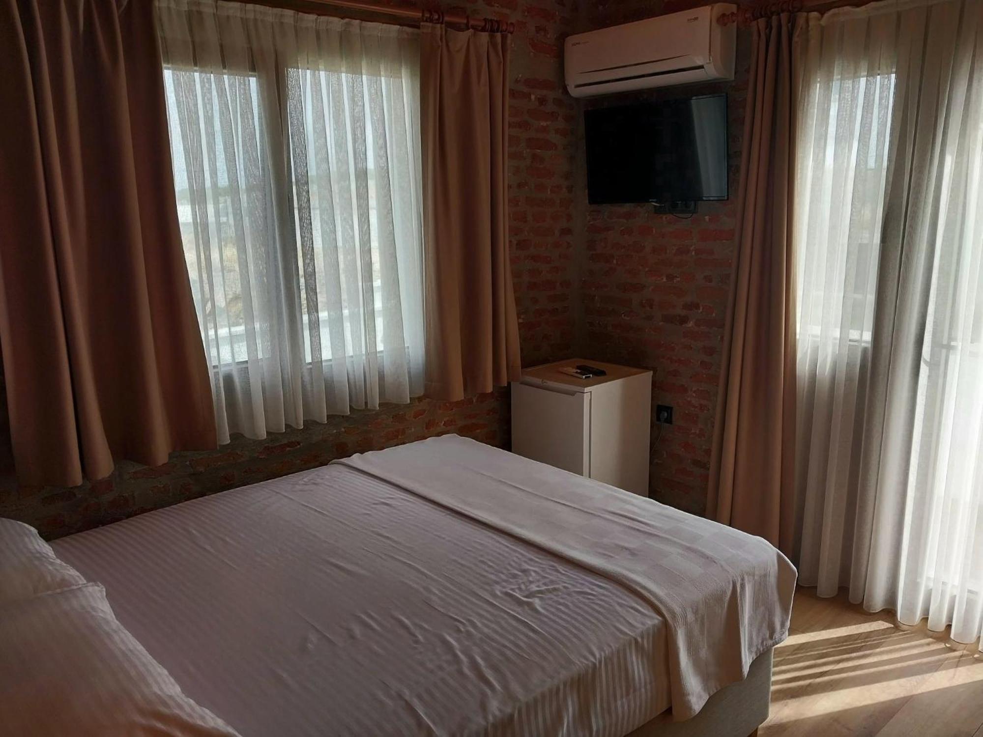 Moj Dom Kuecuekkoey Hotel Buitenkant foto